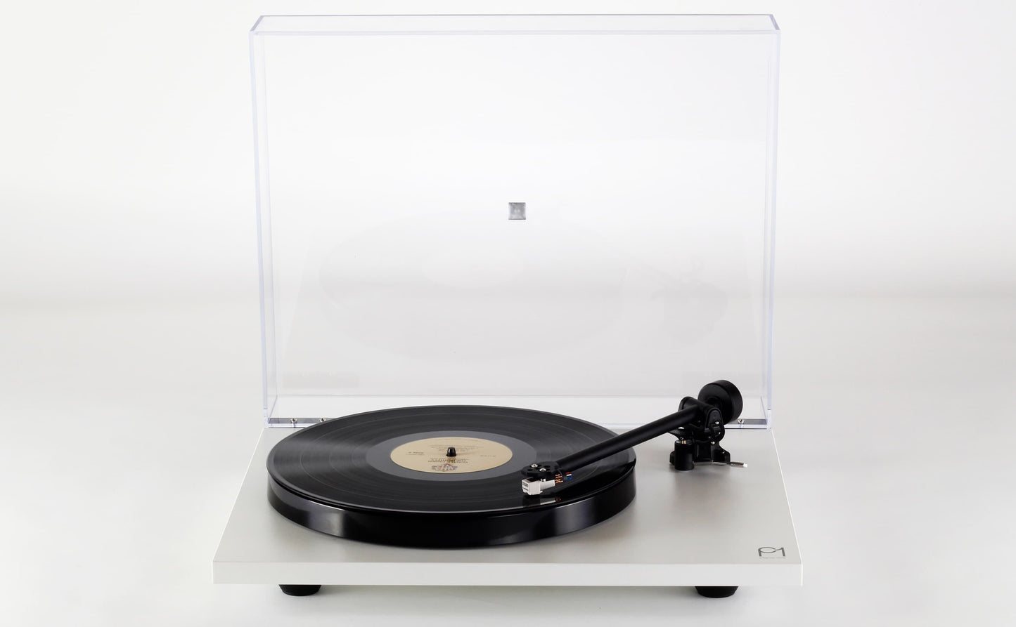 Rega Planar 1 turntable with Carbon Cartridge Factory Fitted